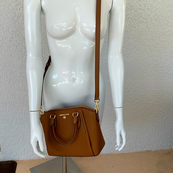 MICHAEL KORS LEATHER CROSSBODY